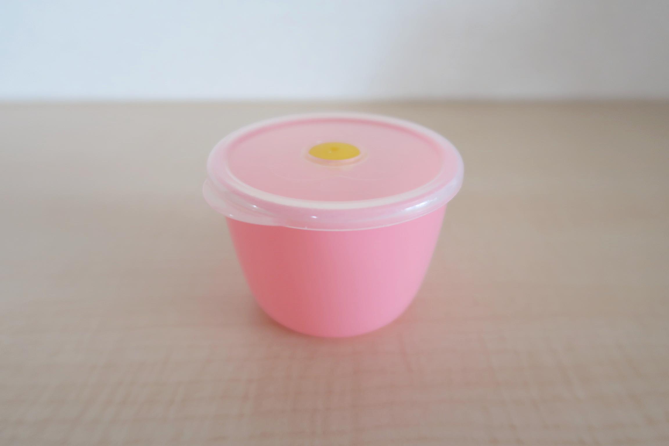 トライシリーズＮＤ離乳食スタートセット／リッチェルの蓋つきカップ